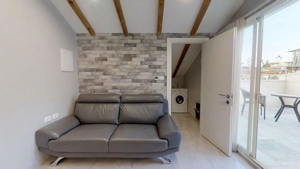 Rechov Yoel: Beautiful Jerusalem Apartment in Meah Shearim