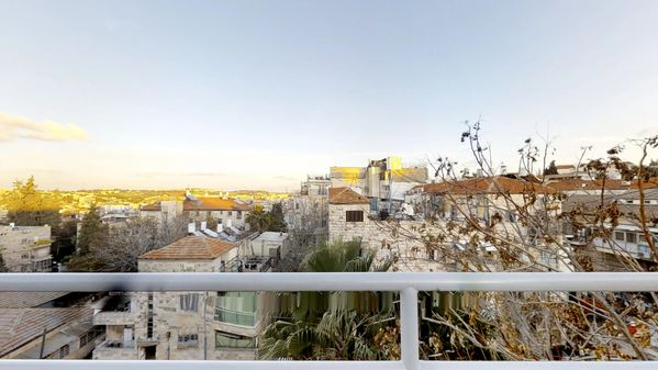 Rechov Yoel: Beautiful Jerusalem Apartment in Meah Shearim