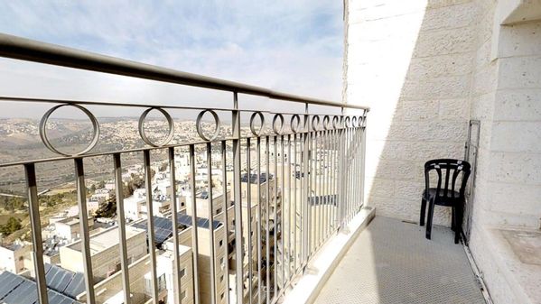 Pninat Chemed Jerusalem apartments! Beautiful one Bedroom with Amazing view