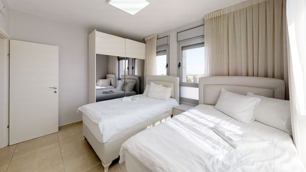 BRAND NEW 4 BDRM RENTAL IN THE HEIGHT OF JERUSALEM 