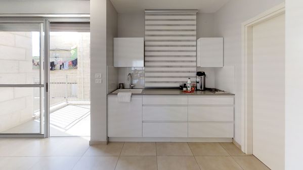 BRAND NEW 4 BDRM RENTAL IN THE HEIGHT OF JERUSALEM 