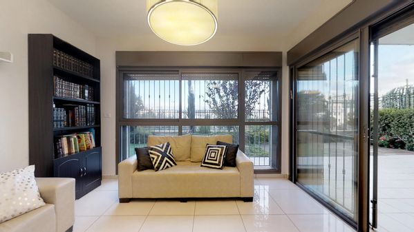 Gmul - New Arzei Great Apartment With Big, Beautiful Garden