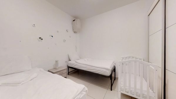 Gmul - New Arzei Great Apartment With Big, Beautiful Garden