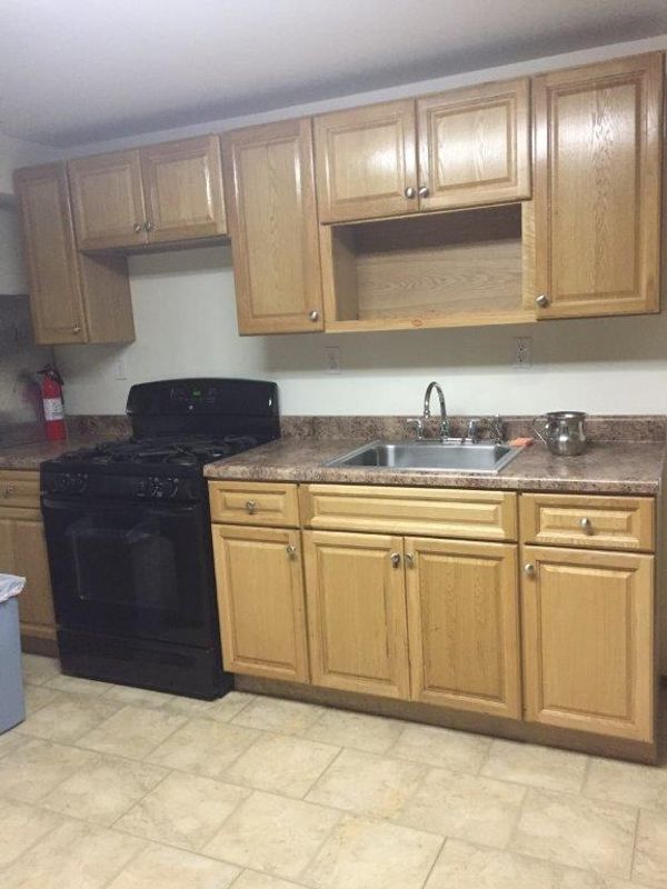 Catskills Getaway / retreat, prime Fallsburg location, Private grounds