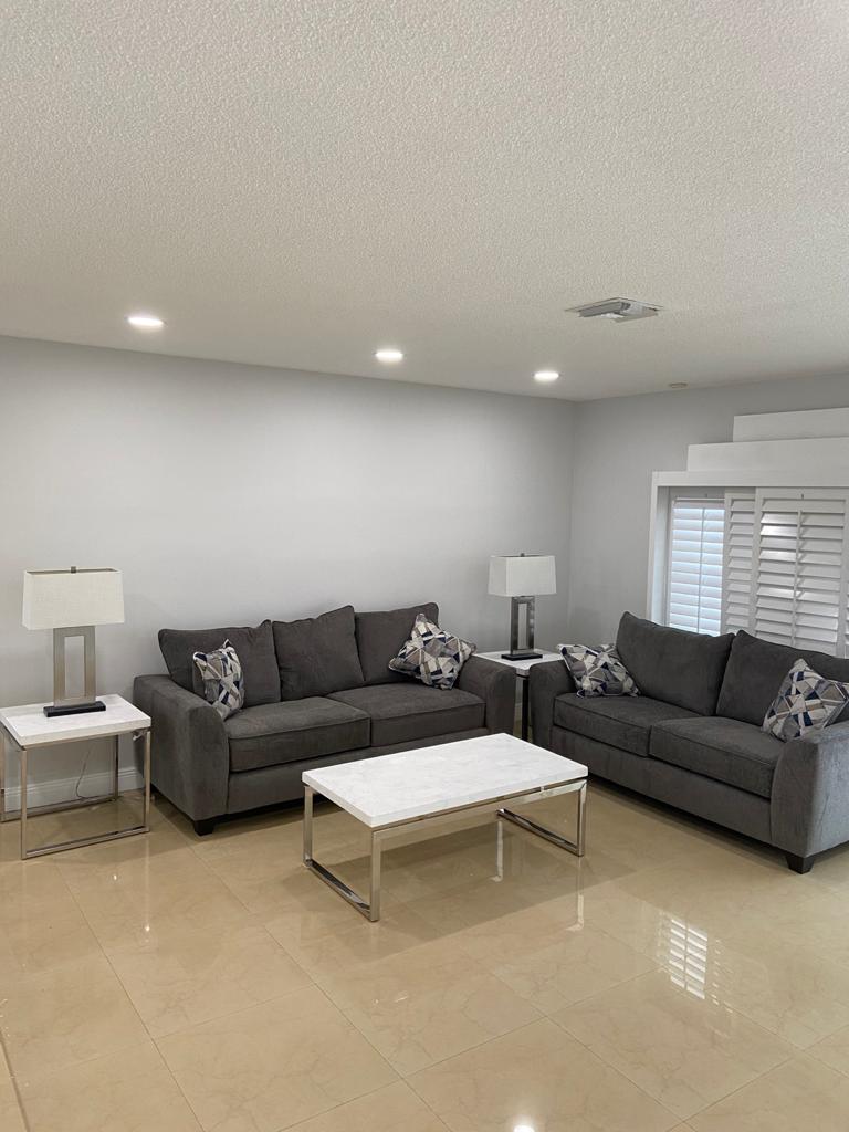 Sunny Master Getaway in Hollywood FL! (Emerald Hills) Great for large gatherings