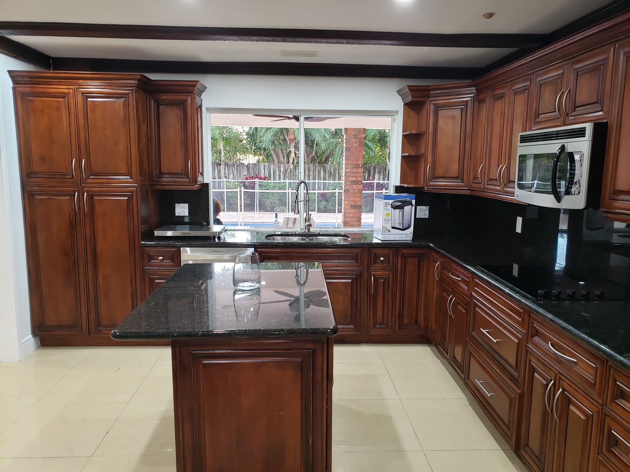 Sunny Master Getaway in Hollywood FL! (Emerald Hills) Great for large gatherings