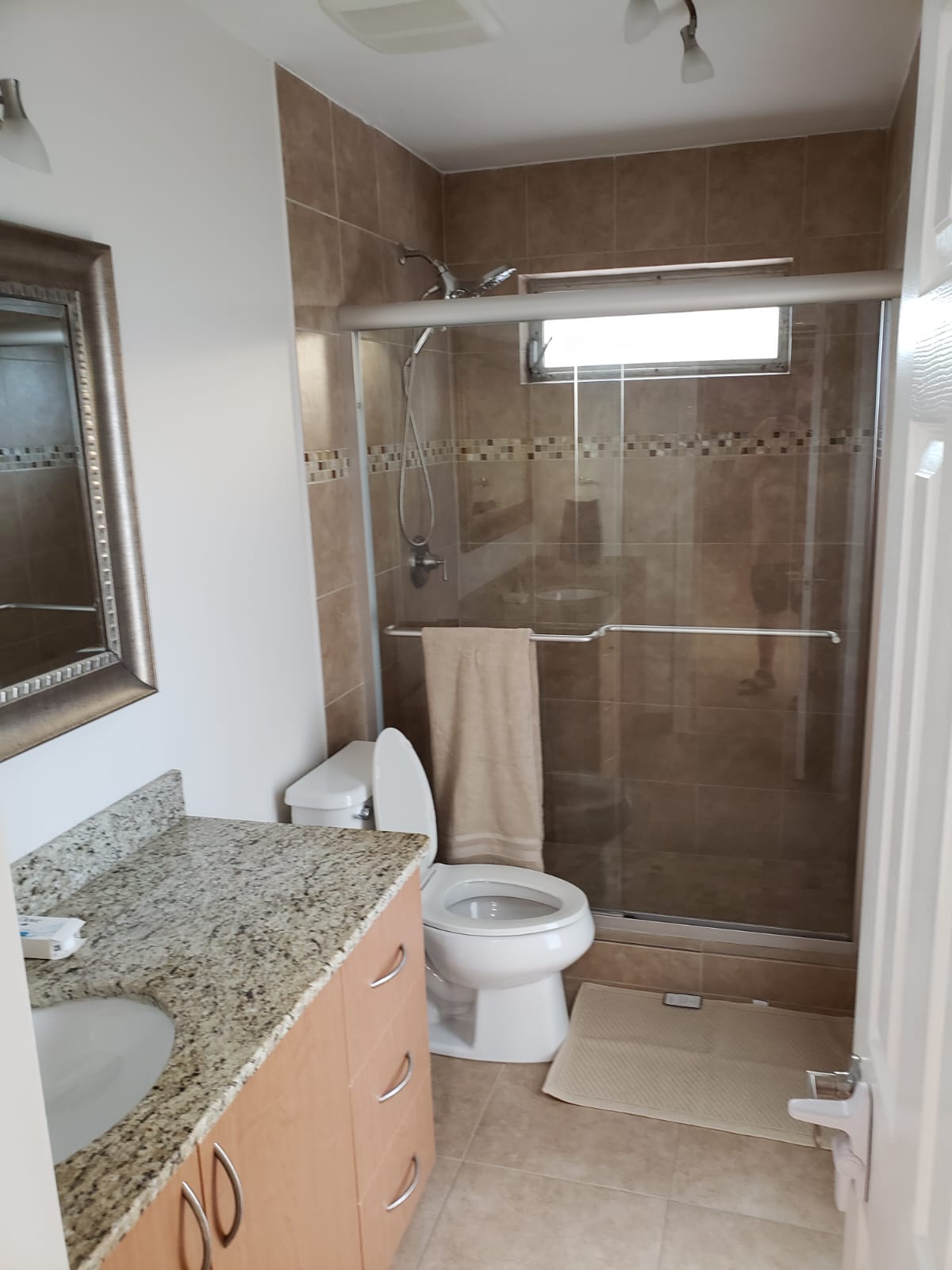Sunny Master Getaway in Hollywood FL! (Emerald Hills) Great for large gatherings