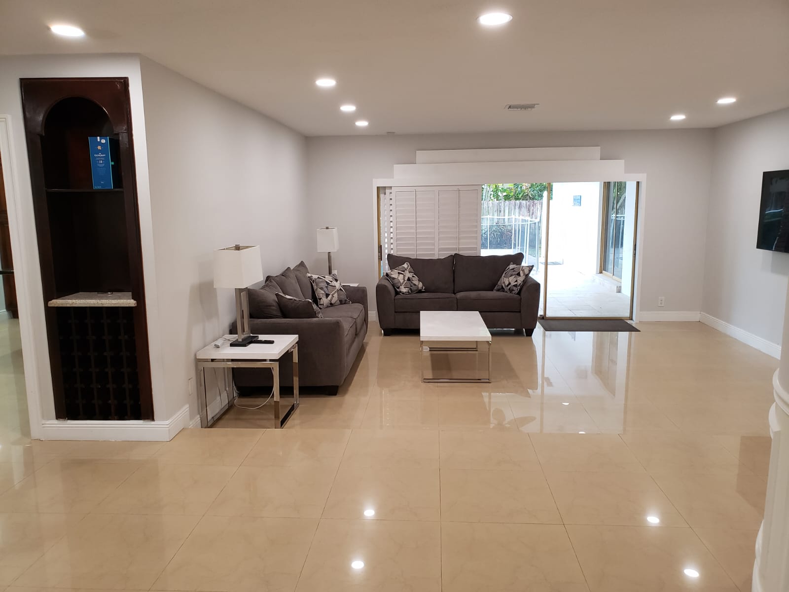 Sunny Master Getaway in Hollywood FL! (Emerald Hills) Great for large gatherings