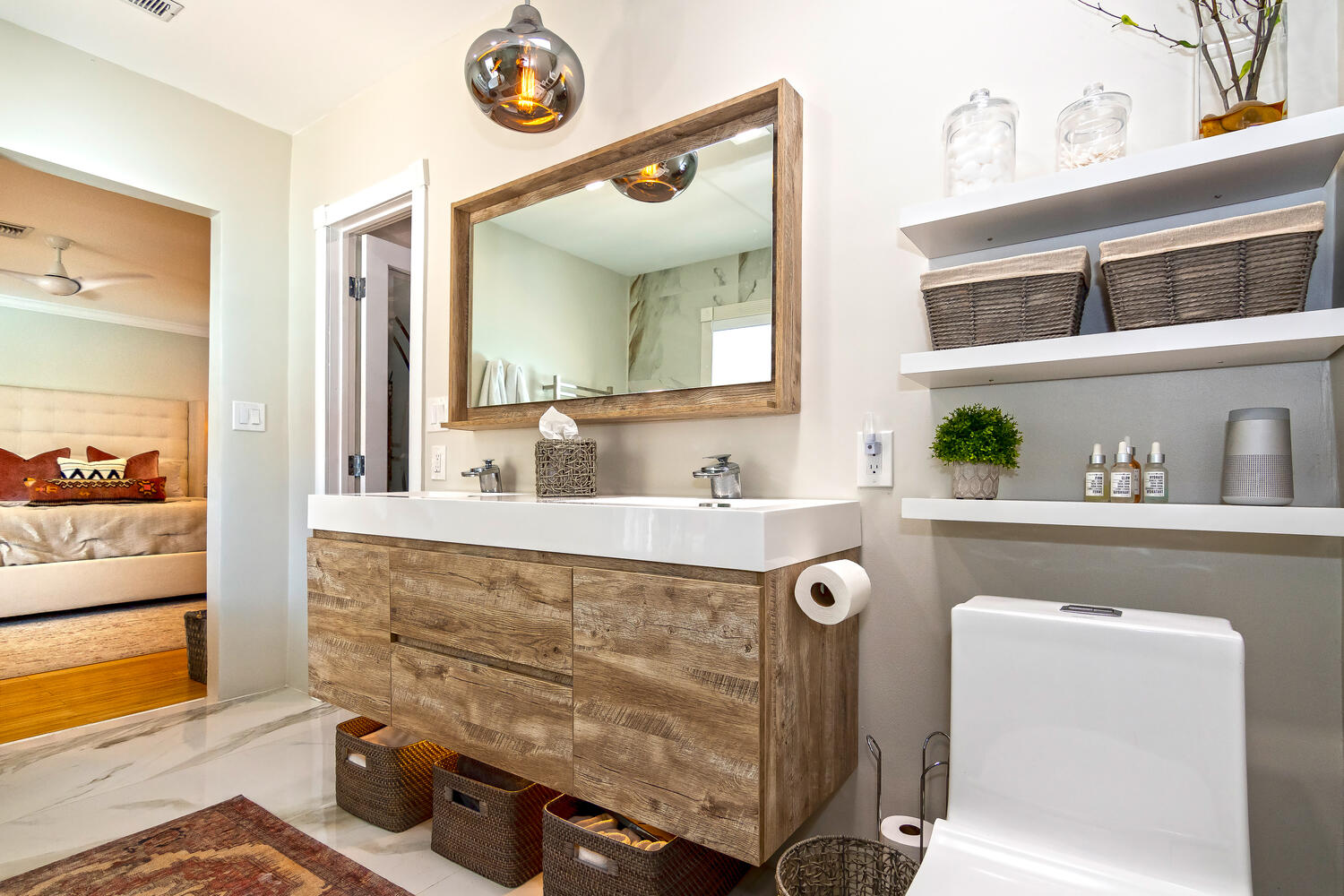 NEW updated completely Kosher Private Home in the beautiful Hollywood area