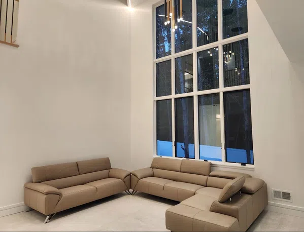 BOOK NOW FOR YOUR SHABBOS/MIDWEEK GETAWAY!  New luxury state of the art 17 Bedro