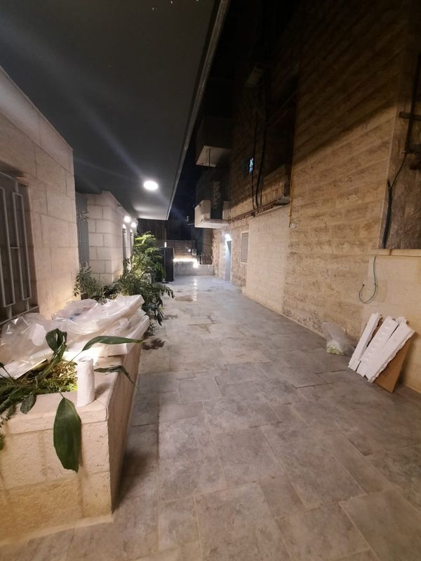 New- Luxurious One Bedroom Vacation Rental On Strauss, Geula- Jerusalem