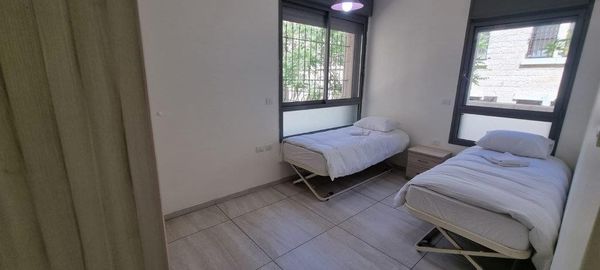 schneller 3 bedrooms aparment in Jerusalem