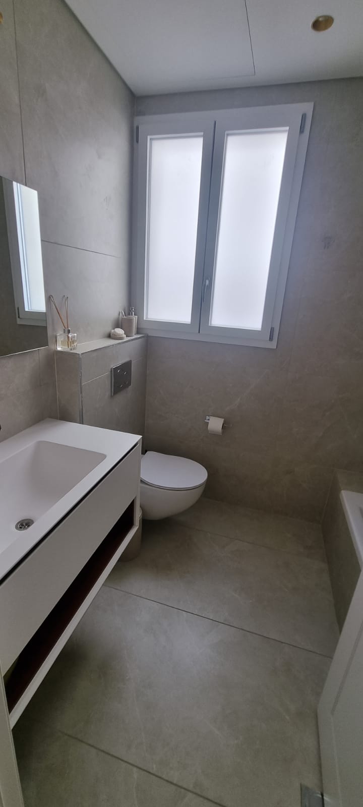 Luxurious 3 Bedroom In Jerusalem Estates at Schneller- Vacation Rental in Jerusa