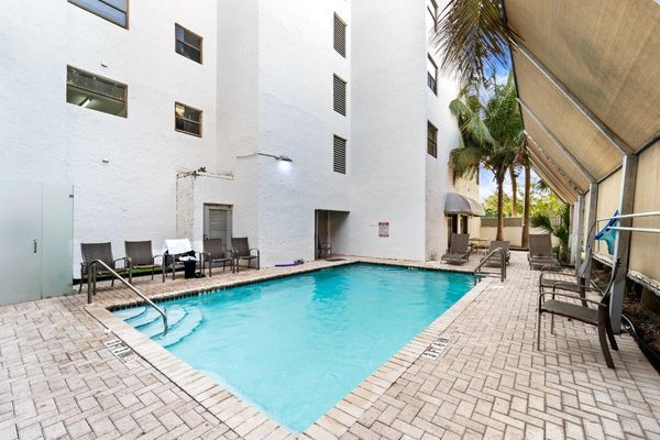 Beautiful apartment next to the beach 