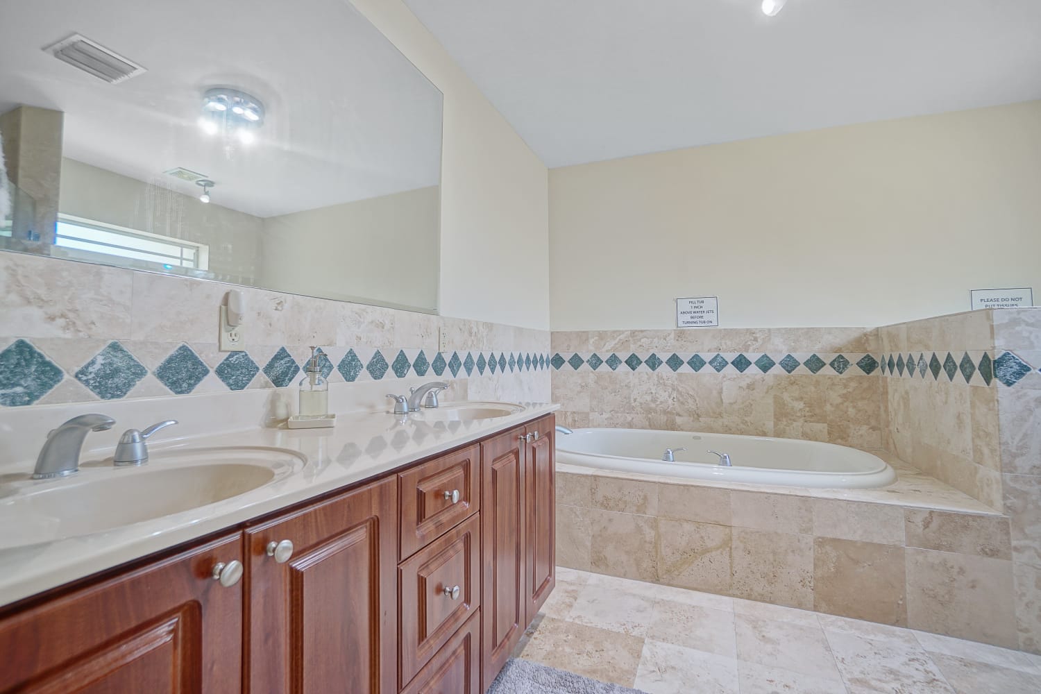 NORTH MIAMI BEACH KOSHER VACATION HOME