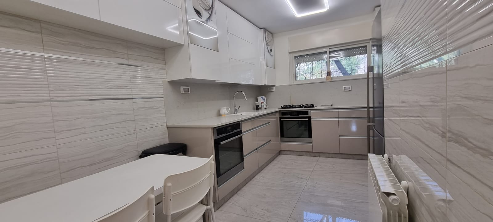 Shimon Hatzadik Street, Maalot Dafna, Arzei Neighbourhood, Jerusalem