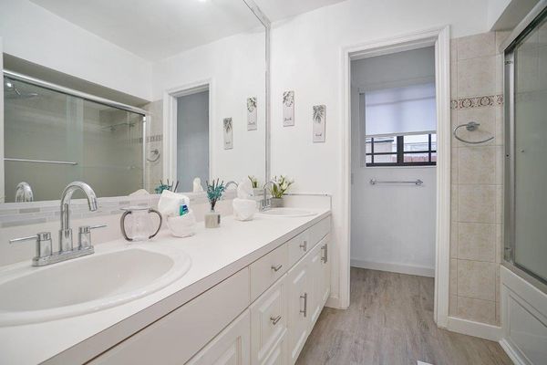 LUXURY KOSHER HOME NORTH MIAMI BEACH 
