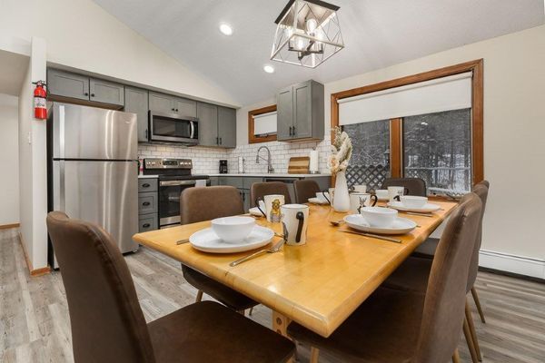 Beautiful 3 Bed 2 Bath Villa next to Mt. Snow with Hot Tub - Rent all 6 for the