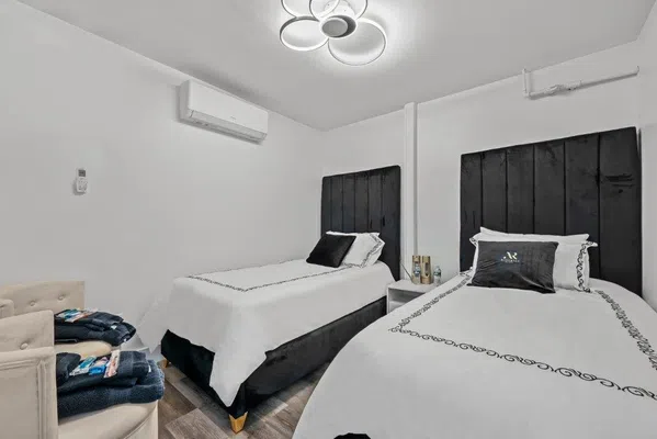 Arlington Retreat STUDIO APARTMENT
