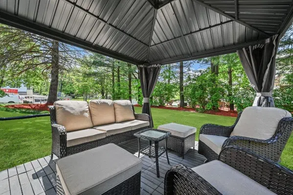 Arlington Retreat STUDIO APARTMENT