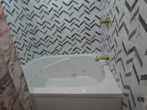 BEAUTIFUL KOSHER PRIVATE HOUSE AVAILABLE ALL YEAR ROUND