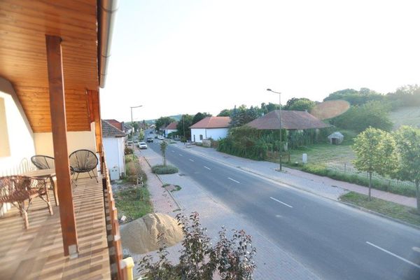 Kerestir Prime - Private NEW KOSHER house for rent in Kerestir, Hungary