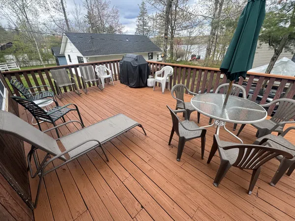 Lake house Villa Sleeps 15