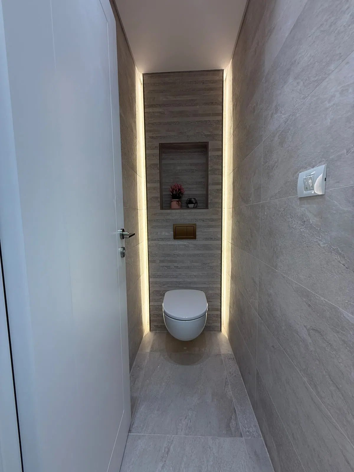 NEW- GORGEOUS VACATION RENTAL IN THE HEART OF JERUSALEM, ROMEMA