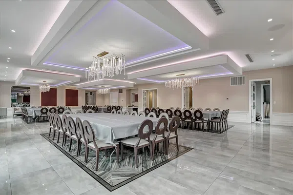 KD Hall & Suites
