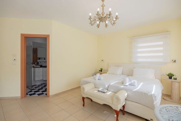 Apartment in Hiram Street