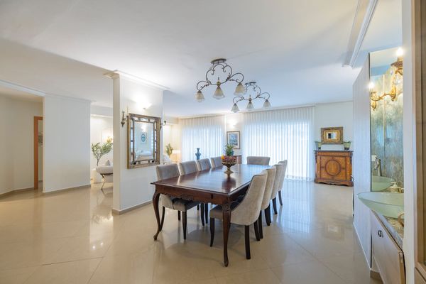Apartment in Hiram Street