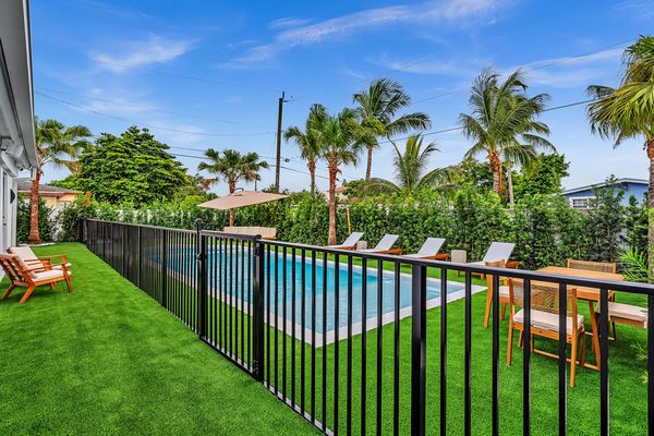 Palm Pointe