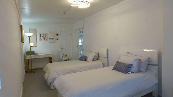 Beautiful 5 bedroom Villa in NMB