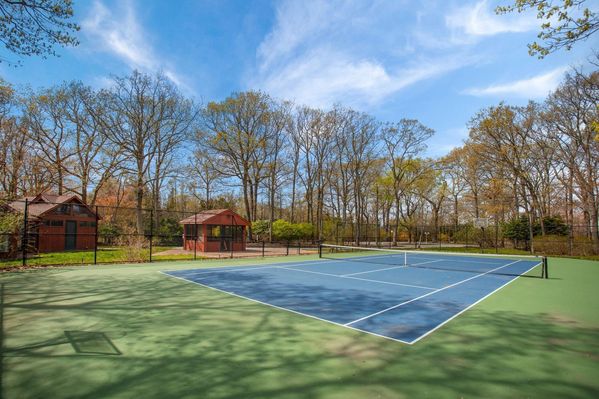 Soundview Manor In Long Island