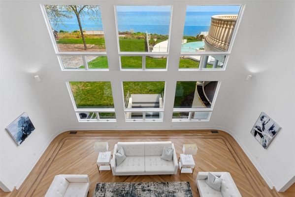 Soundview Manor In Long Island