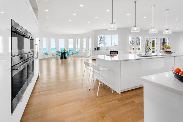Soundview Manor In Long Island