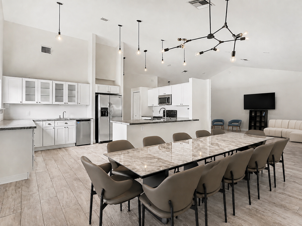 Boynton Beach Lakeside Villa