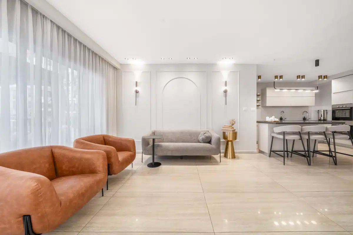 New Beautiful Apartment