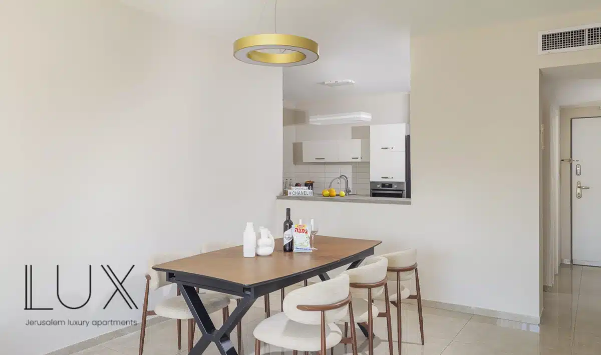 Beautiful 4 bedroom apartment