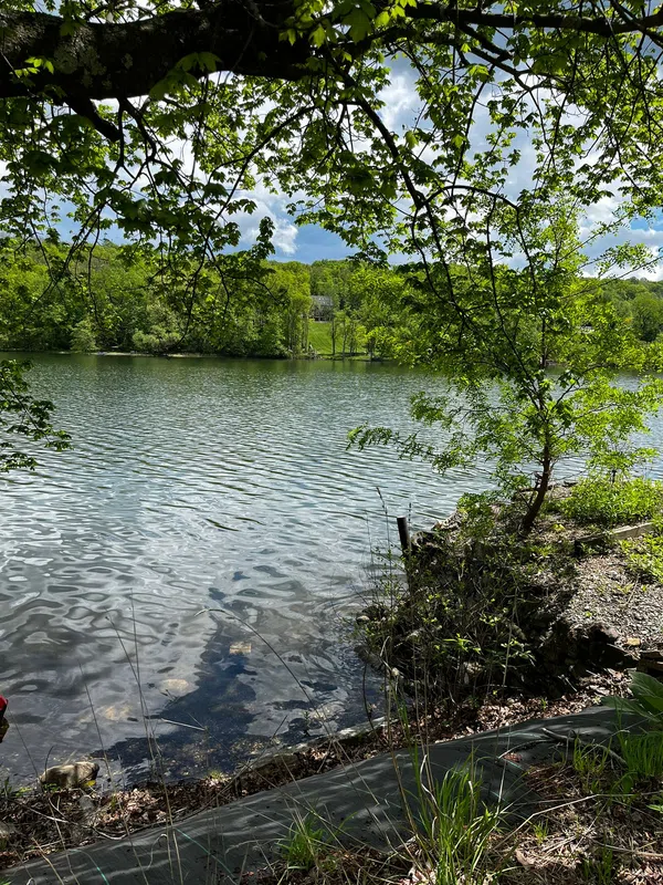 The Monroe Lakehouse