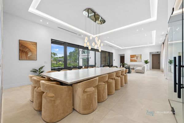 Luxury Villa Where Comfort Meets Elegance