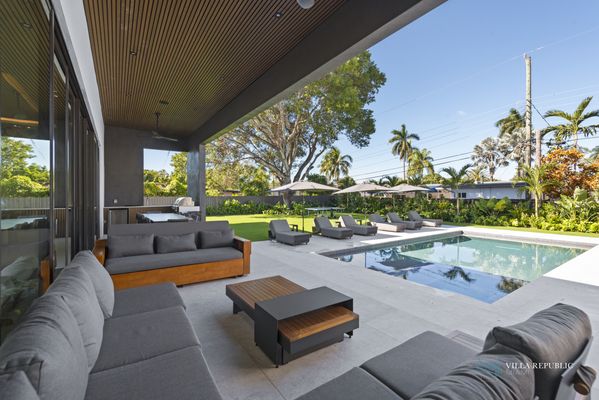 Luxury Villa Where Comfort Meets Elegance