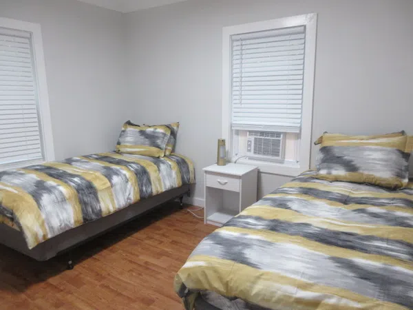 5 Bedroom Private House