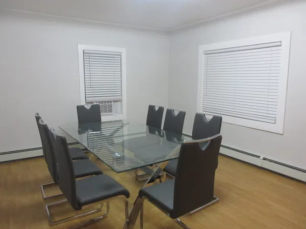 5 Bedroom Private House