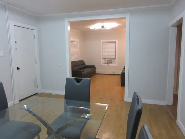 5 Bedroom Private House