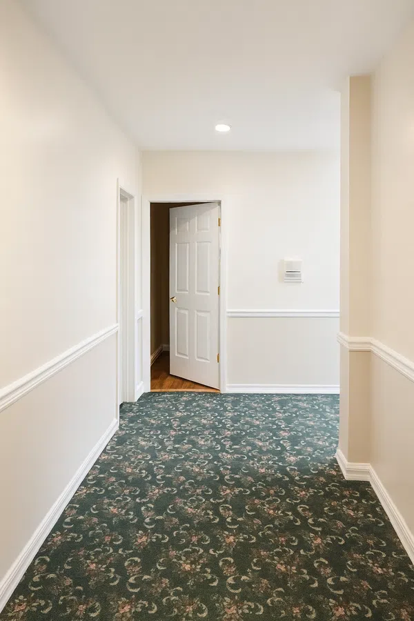 Elegant 9+ bed, mansion, kosher, Shabbos-friendly