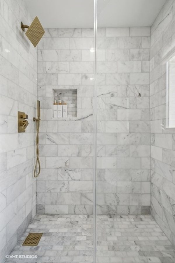 LXURE: The Windsor Manor - Luxury Kosher Rental in Toms River