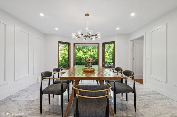 LXURE: The Windsor Manor - Luxury Kosher Rental in Toms River