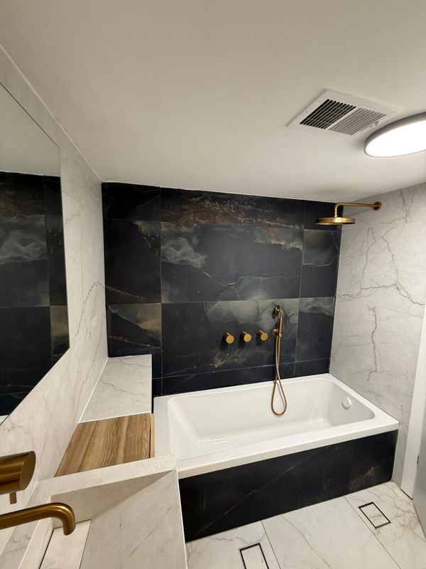 Family vacation apartment, NEWLY RENOVATED holiday rental in Rehavia, Jerusalem