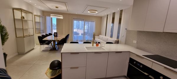 Luxurious 3 Bedroom In Jerusalem Estates at Schneller- Vacation Rental in Jerusa